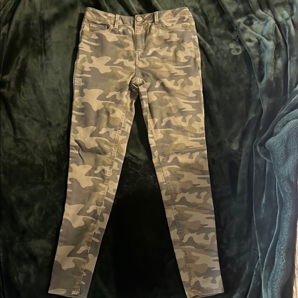 Mudd Girls Camouflage Pants